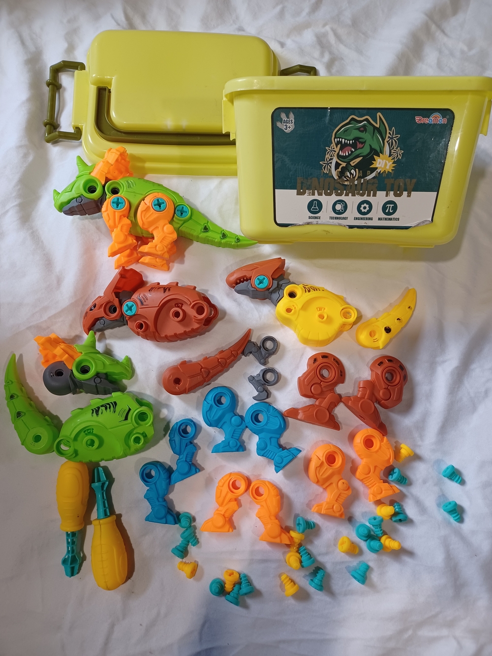 Dinosaur Build & Play Kit